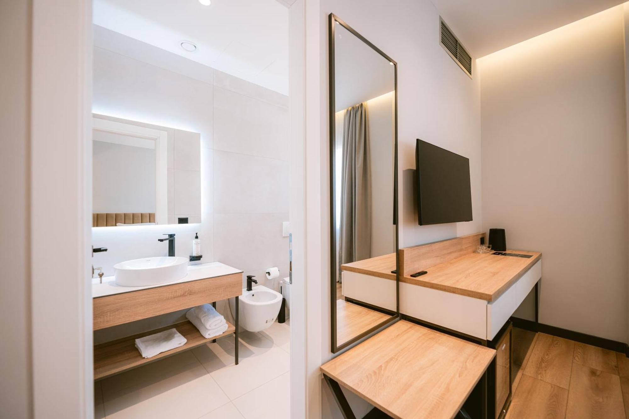 Tribute Hotel Shkodër Eksteriør billede